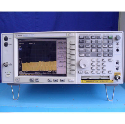 comprar Keysight Agilent E4440A PSA Analista de espectro de RF de 3 Hz a 26,5 GHz montado en el bastidor Fabricación en línea