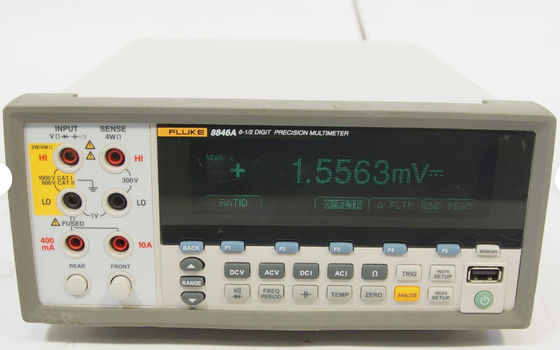 comprar Multímetro de precisión Fluke 8846A de 6.5 dígitos con precisión de CC del 0.0024% y rango de corriente de 10A Fabricación en línea