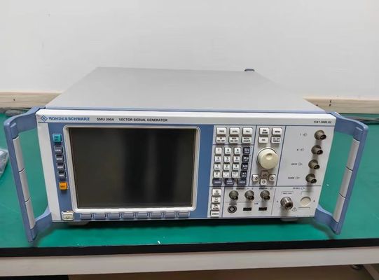 comprar Generador de señales vectoriales R&S SMU200A de segunda mano con dos generadores de señales independientes y rango de frecuencia de 100 KHz a 6 GHz Fabricación en línea