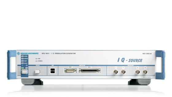 comprar Generador de modulación I/Q de Rohde y Schwarz AFQ100A con velocidad de reloj de 300 MHz, memoria de forma de onda de 1 Gsample y ecualizador en tiempo real Fabricación en línea