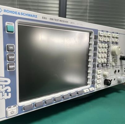 comprar Receptor de pruebas EMI R&S ESU26 20 Hz-26.5 GHz Cumple con CISPR16-1-1 con escaneo en el dominio del tiempo basado en FFT Fabricación en línea