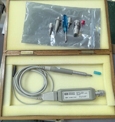 comprar Keysight Agilent 85024A Proba de alta frecuencia de 300 kHz a 3 GHz Completar la sonda de alta frecuencia sin cargar negativamente el circuito bajo prueba Fabricación en línea