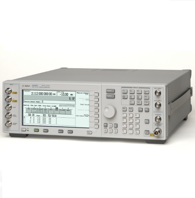 comprar Keysight Agilent E4438C Generador de señal vectorial ESG con rango de frecuencia de 250 kHz a 6 GHz y modulación I/Q Fabricación en línea