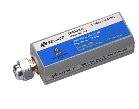 comprar Fuente de ruido inteligente Keysight N4002A SNS con rango de frecuencia de 10 MHz a 26.5 GHz y ENR de 12 dB a 17 dB para medición de factor de ruido Fabricación en línea