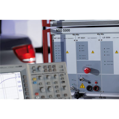 TESEQ NSG 5600/5500 Generador de funciones para el ensayo de voltaje/campo magnético/sinusoidal