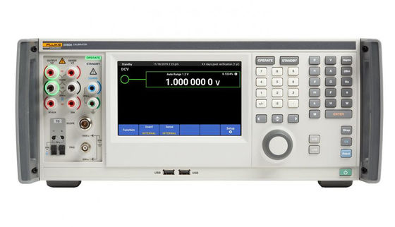Calibrador industrial Fluke 5560A de múltiples productos de 6,5 dígitos