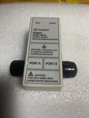 Módulo de calibración electrónica Keysight N4693A de 10 MHz a 50 GHz para el analizador de red vectorial