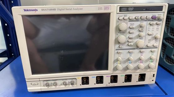 Tektronix DSA71604B Osciloscopio 16 GHz 4 Ch 50 GS/S Usado Pre-poseído