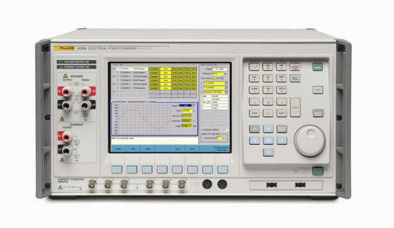 Fluke 6105A, 6100B Calibrador de calidad de energía eléctrica, genera señales complejas