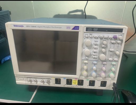 Tektronix DPO72004C Osciloscopio digital de fósforo de 20 GHz 4 canales analógicos