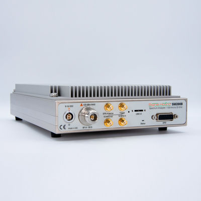 Analisador de espectro en tiempo real y receptor de monitoreo de Signal Hound SM200B