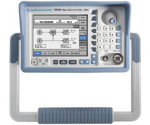 Generador de señal RF SM300 de Rohde y Schwarz de 9 kHz a 3 GHz